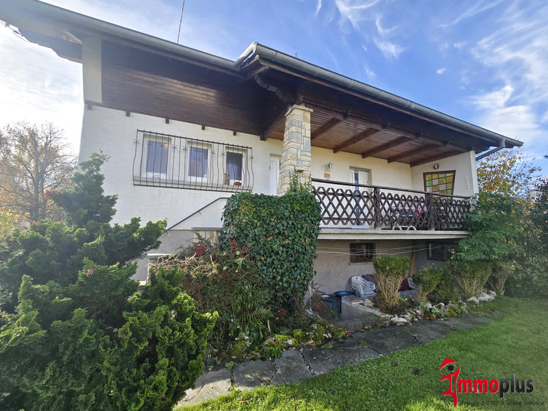 Maison - 137 m² - 7 pièces