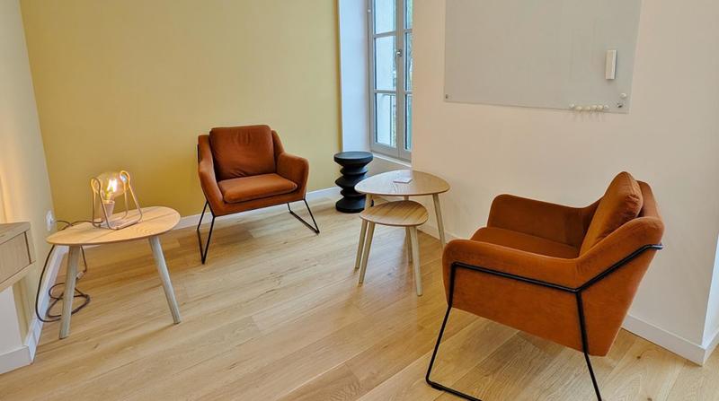 Bureau - 70 m² - 4 pièces