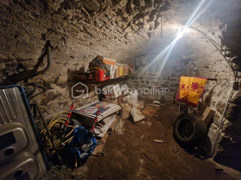 Maison de village - 80 m² - 4 pièces