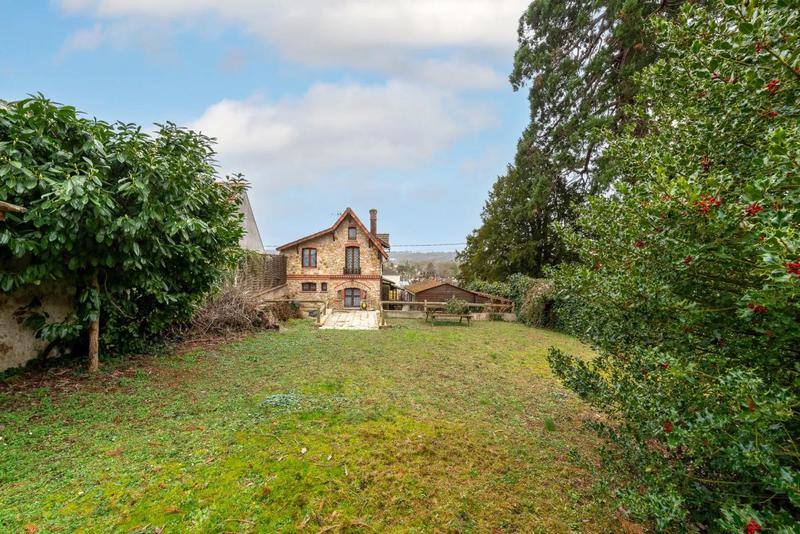 Maison - 102 m² - 6 pièces