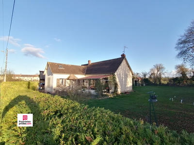 Maison - 103 m² - 5 pièces