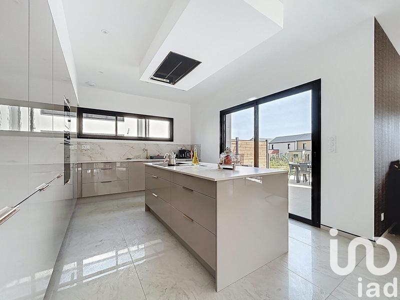 Maison - 172 m² - 6 pièces