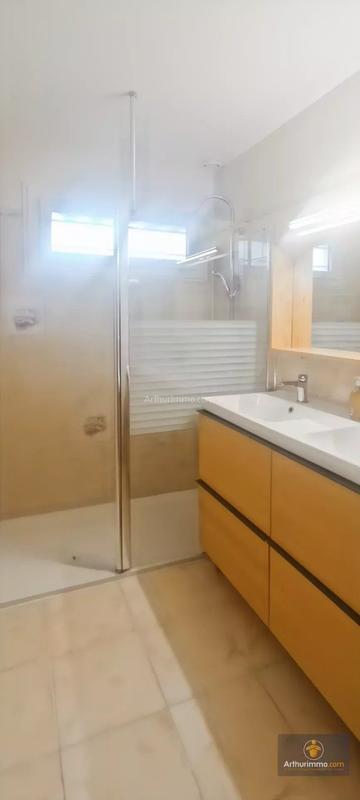 Maison - 139 m² - 6 pièces