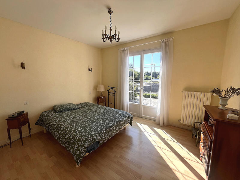 Maison - 152 m² - 7 pièces