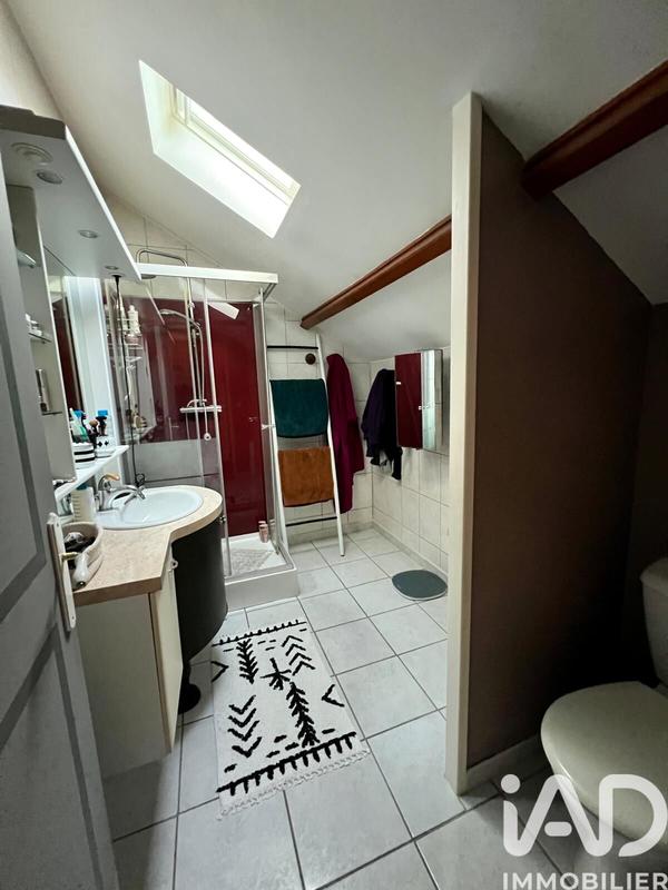 Maison - 101 m² - 5 pièces