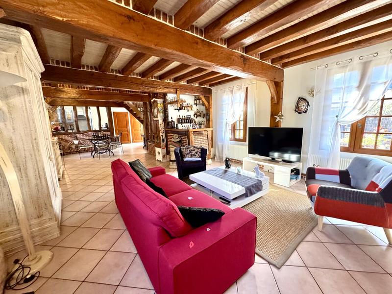 Maison traditionnelle - 155 m² - 5 pièces