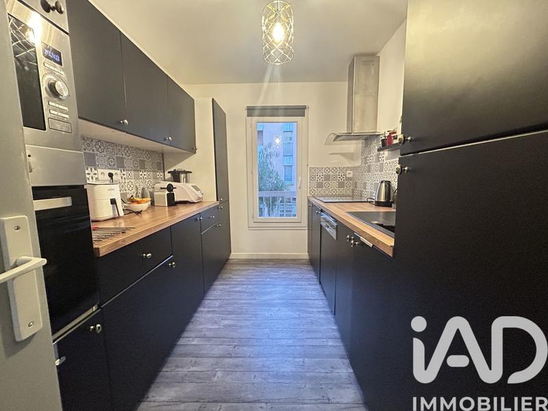 Appartement - 82 m² - 4 pièces