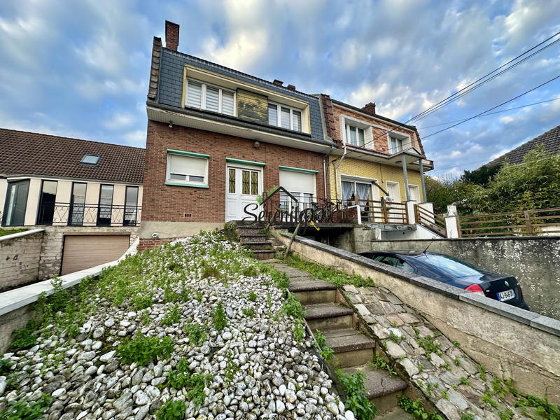 Maison - 110 m² - 5 pièces