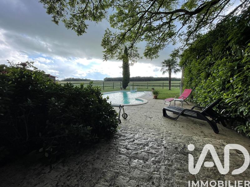 Maison - 111 m² - 5 pièces