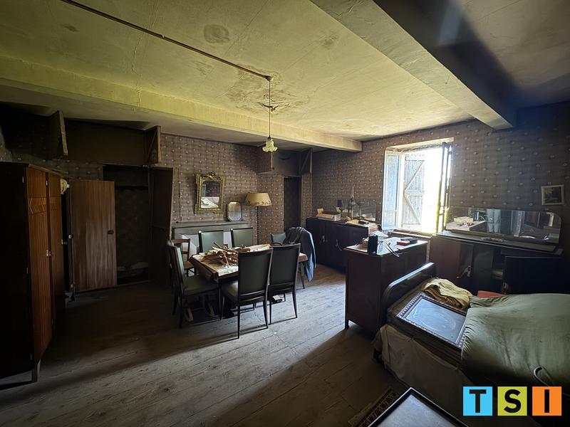 Maison - 173 m² - 5 pièces