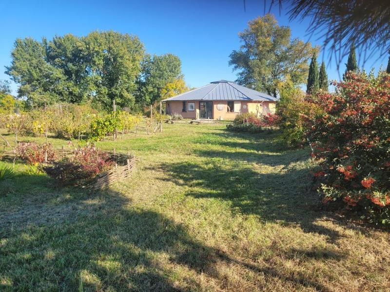 Local commercial - 280 m² - 5 pièces