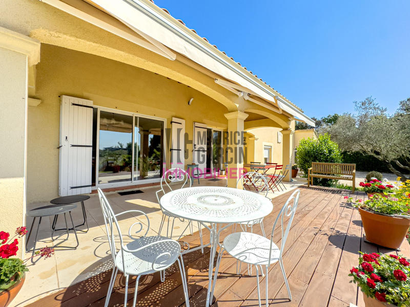 Maison - 175 m² - 8 pièces