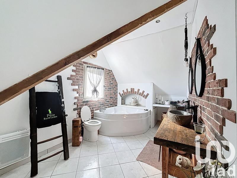 Maison - 98 m² - 5 pièces