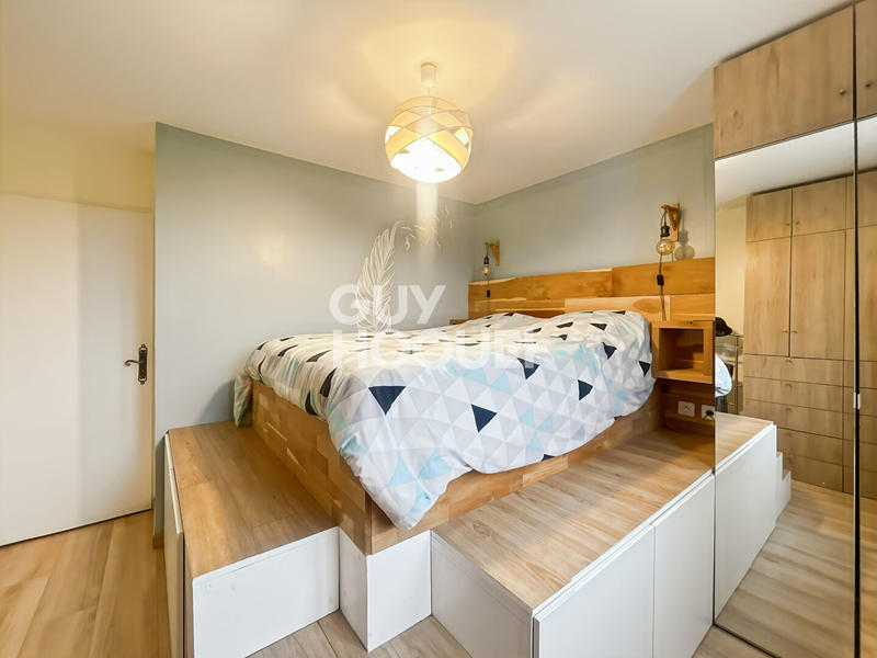 Maison - 102 m² - 5 pièces