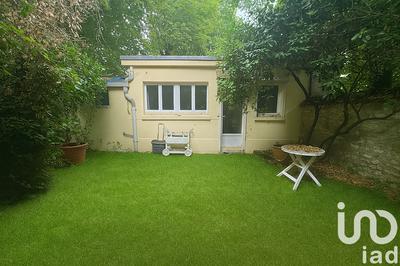 Maison - 211 m² - 7 pièces