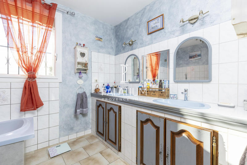 Maison - 164 m² - 5 pièces