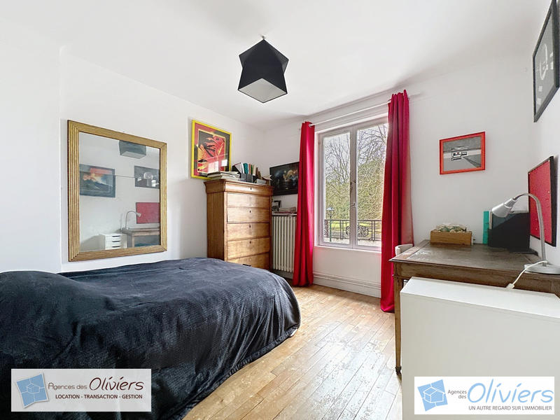 Maison - 180 m² - 6 pièces