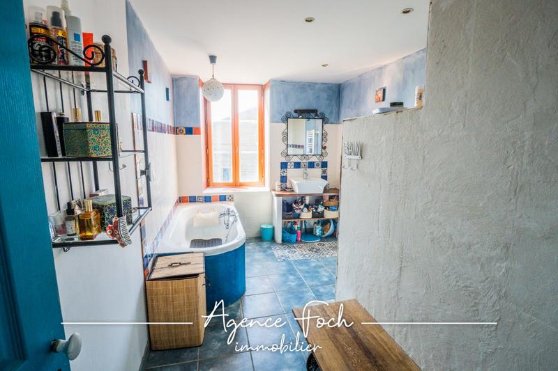 Maison ancienne - 175 m² - 6 pièces