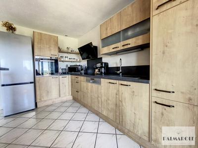 Appartement - 88 m² - 4 pièces