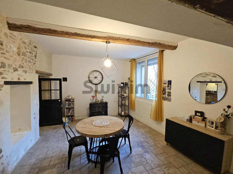 Maison de village - 144 m² - 6 pièces