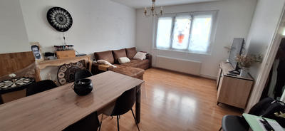 Maison - 81 m² - 4 pièces