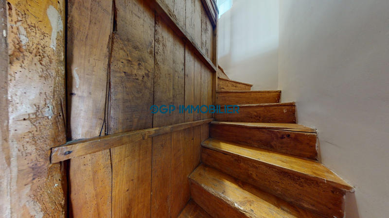 Maison ancienne - 262 m² - 11 pièces