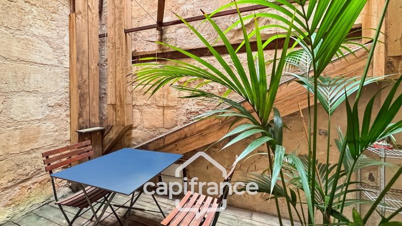 Local commercial - 92 m² - 3 pièces