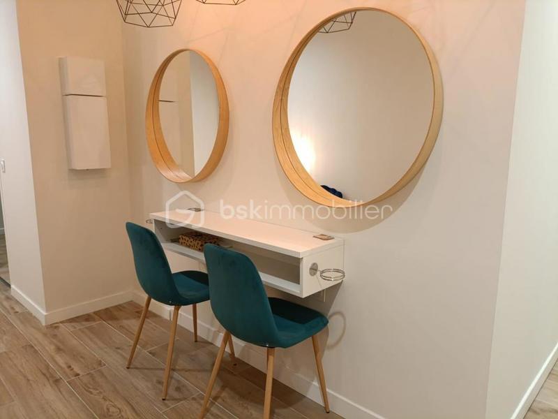 Local commercial - 226 m² - 10 pièces