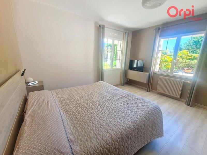 Maison - 199 m² - 7 pièces