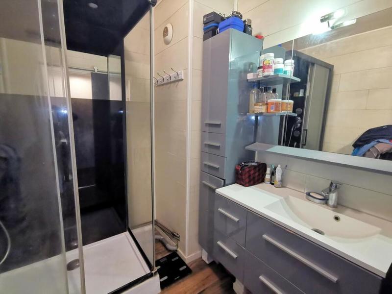 Appartement - 75 m² - 3 pièces