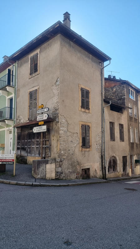 Maison de village - 100 m² - 5 pièces