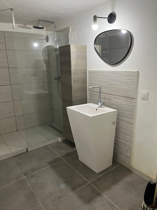 Maison en pierre - 170 m² - 7 pièces