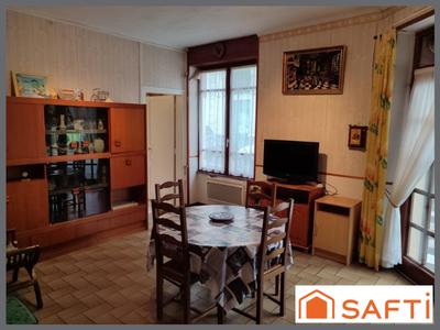 Maison - 99 m² - 5 pièces