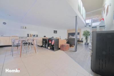Loft - 121 m² - 4 pièces