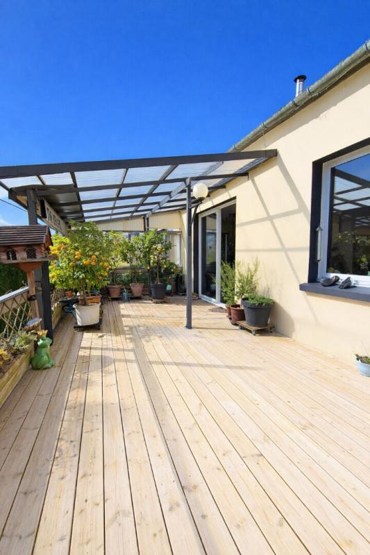 Maison - 220 m² - 6 pièces