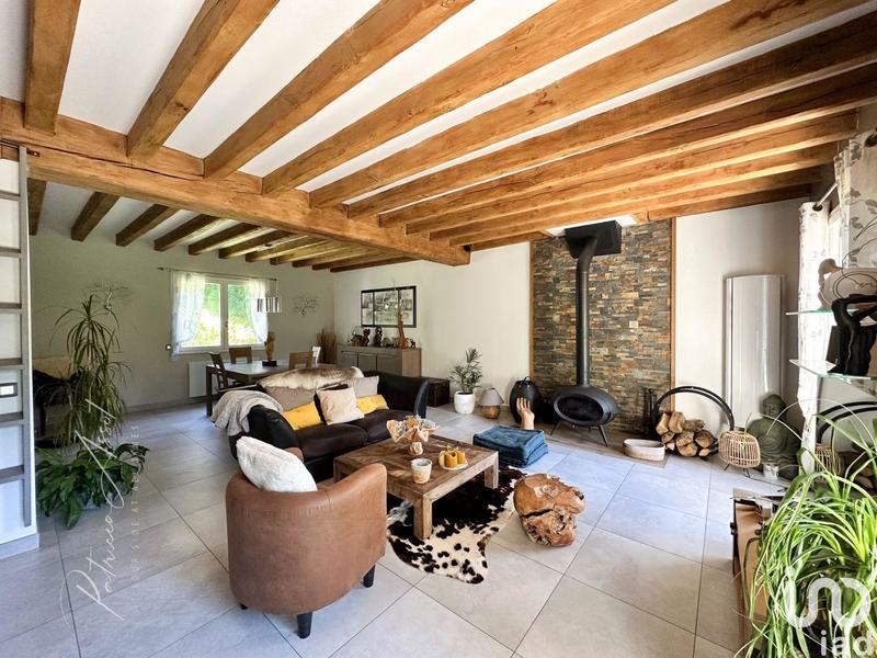 Maison - 195 m² - 7 pièces