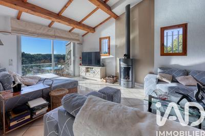 Maison - 162 m² - 7 pièces