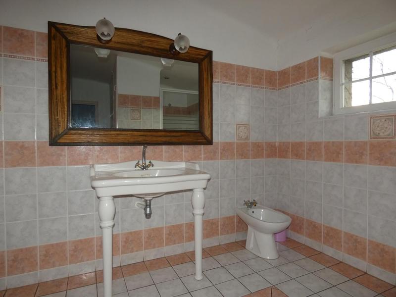 Maison - 180 m² - 5 pièces