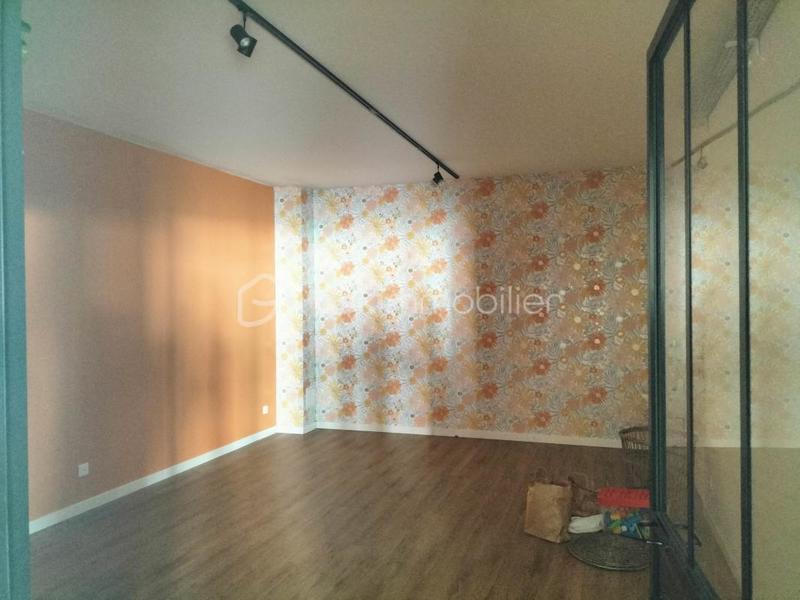 Local commercial - 192 m² - 1 pièce