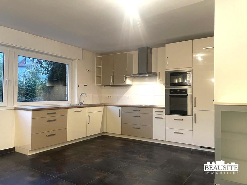 Maison - 138 m² - 6 pièces