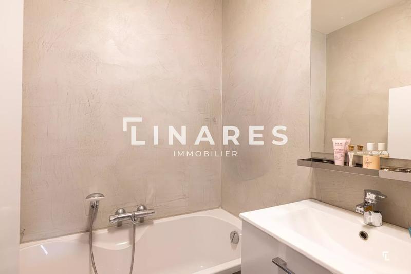 Villa - 167 m² - 6 pièces