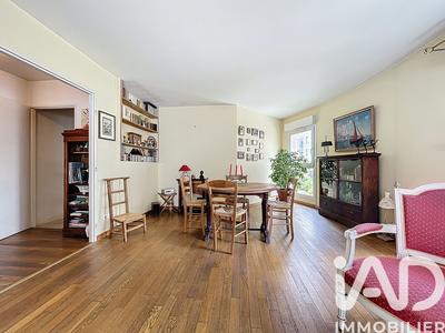 Appartement - 102 m² - 4 pièces