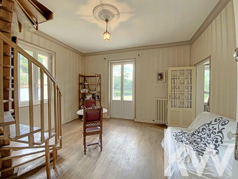 Manoir - 172 m² - 11 pièces