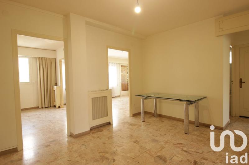 Appartement - 95 m² - 3 pièces