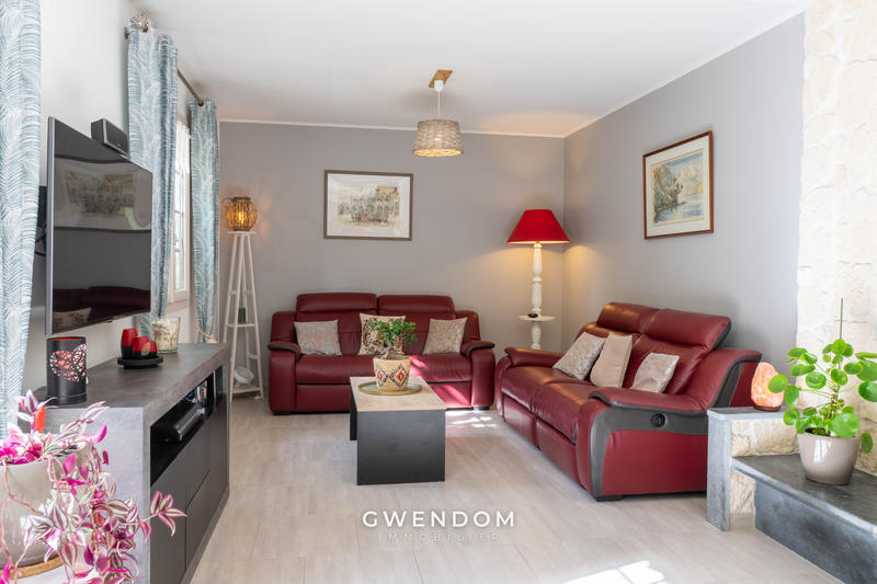 Maison - 122 m² - 6 pièces