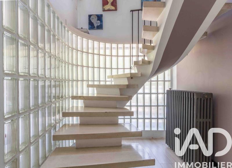 Maison - 266 m² - 10 pièces