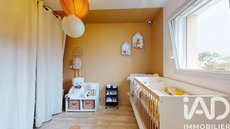 Maison - 99 m² - 4 pièces