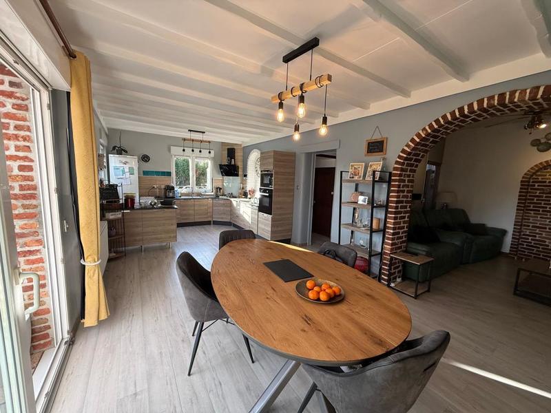 Maison - 174 m² - 5 pièces