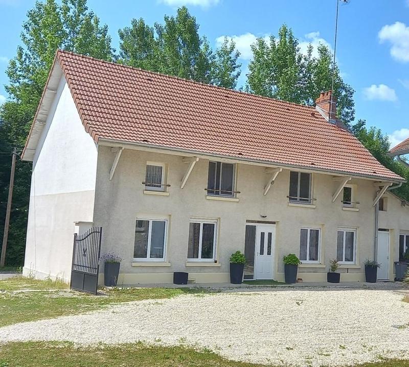 Maison - 190 m² - 5 pièces