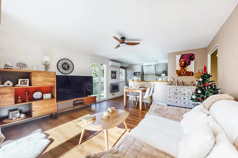 Appartement - 60 m² - 3 pièces